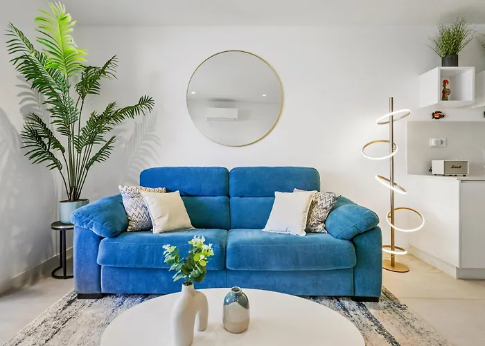 Appartement Luxury Apartment-pool, Gym, Parking, *