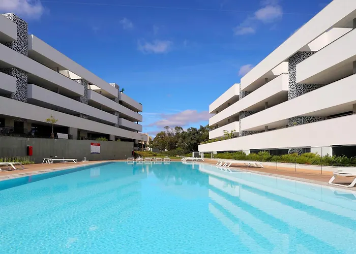 Apartamento Luxury Apartment-pool, Gym, Parking,