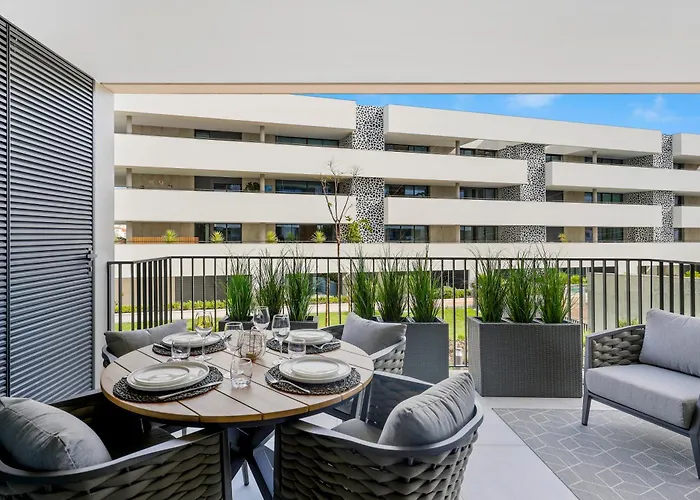 Luxury Apartment-pool, Gym, Parking, * ラゴス