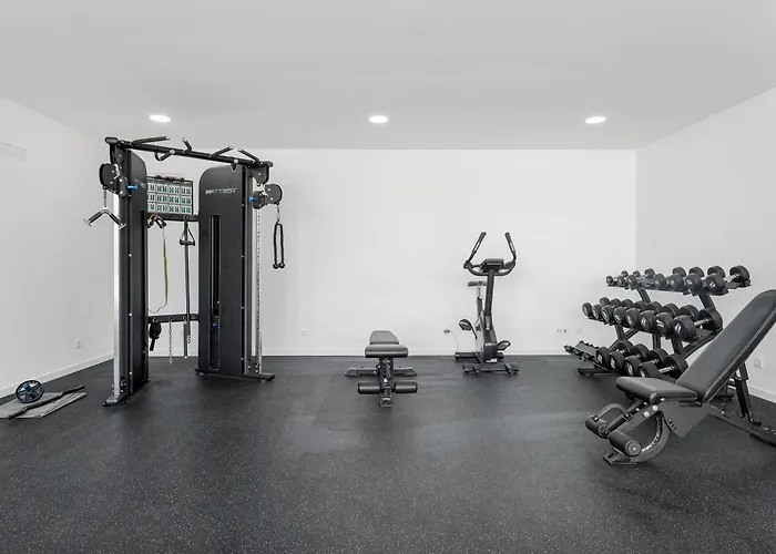 アパート Luxury Apartment-pool, Gym, Parking,