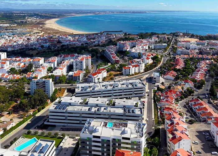 Luxury Apartment-pool, Gym, Parking, * ラゴス