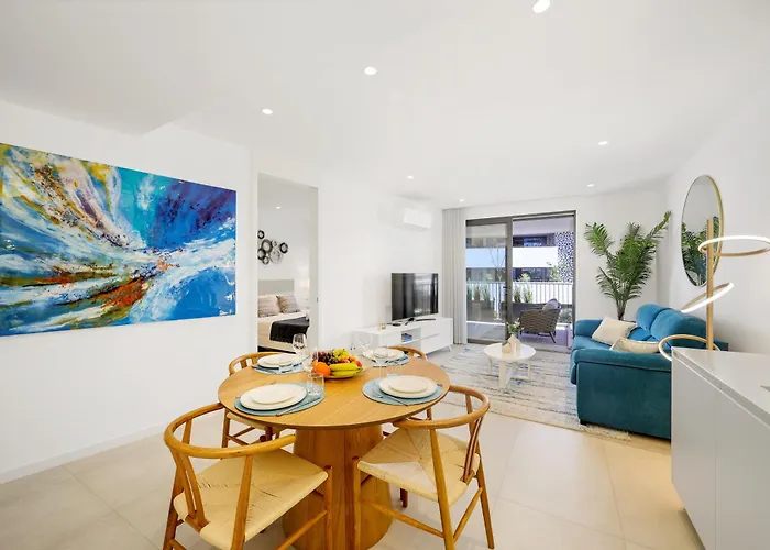 Apartamento Luxury Apartment-pool, Gym, Parking,