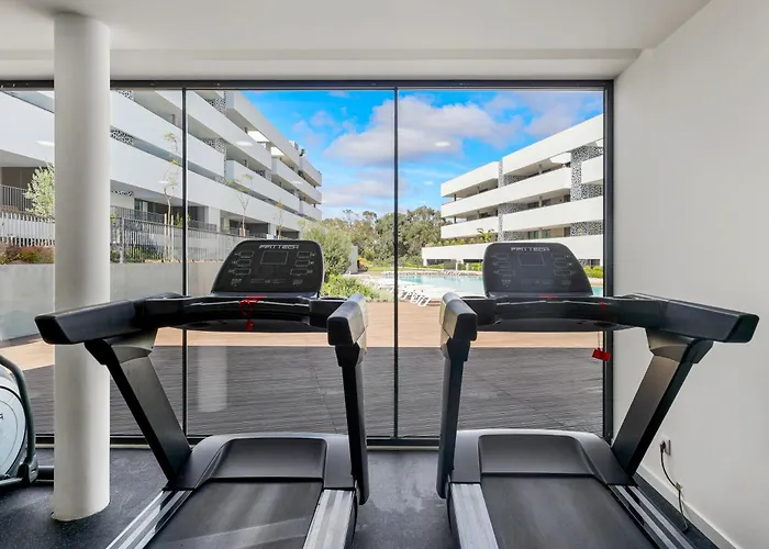 Apartamento Luxury Apartment-pool, Gym, Parking,